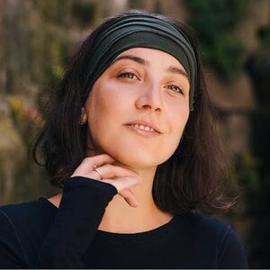 Angelrox-The Band
Headbands, neck scarf, sleep eye mask, mask